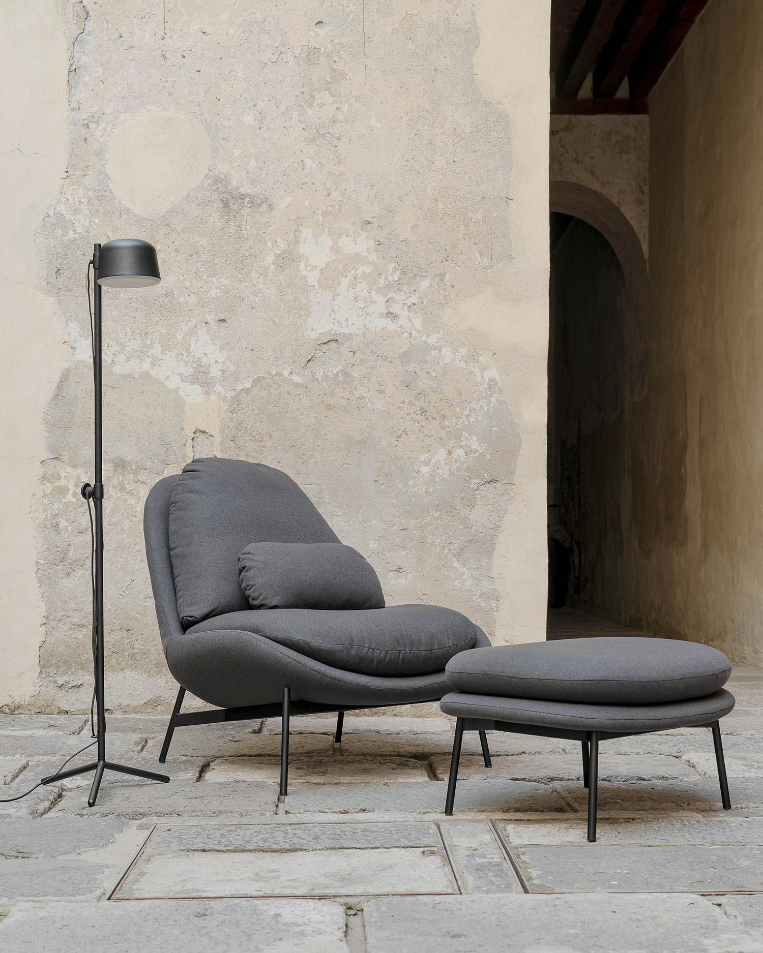 grey chair